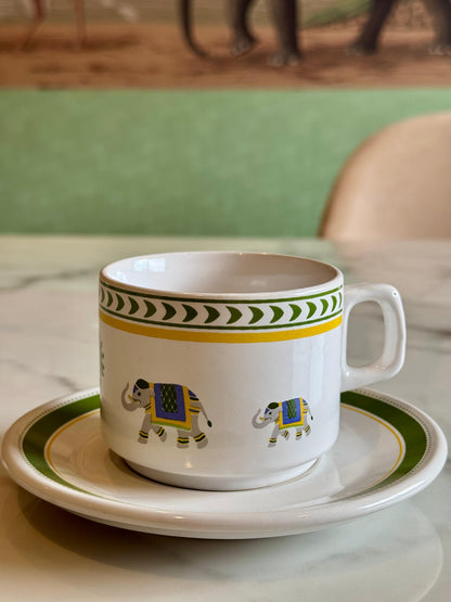 Golden Trunk Tea Set