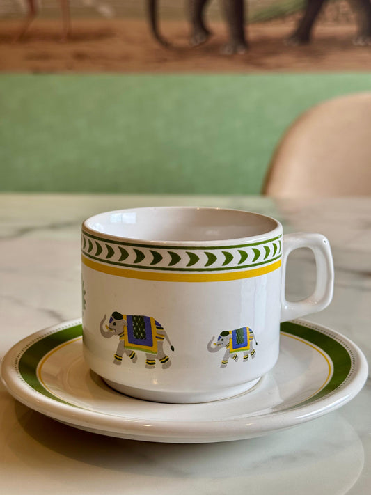 Golden Trunk Tea Set