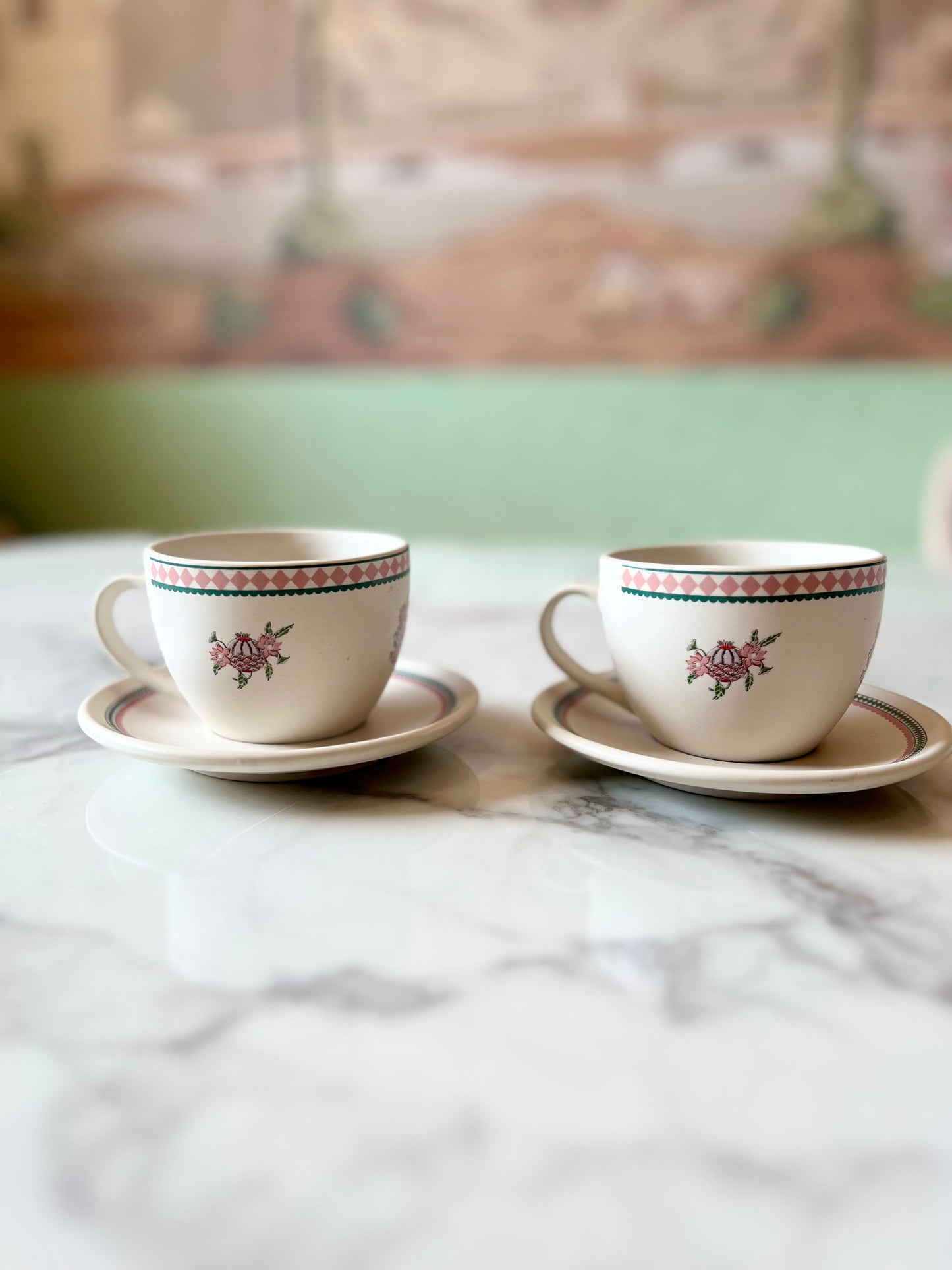 Anar Bagh Tea Set (2 Pairs)