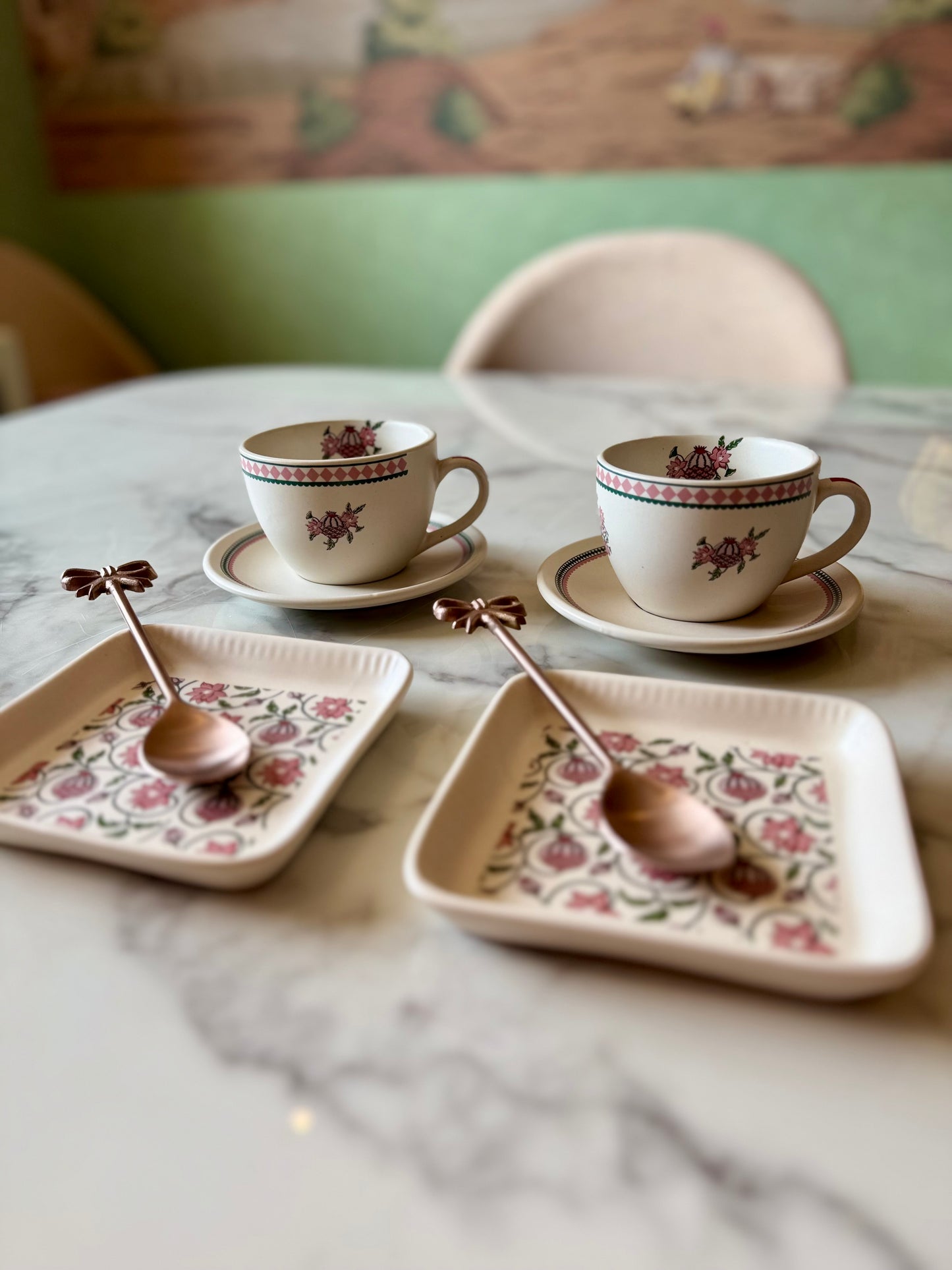 Anar Bagh Tea Set (2 Pairs)