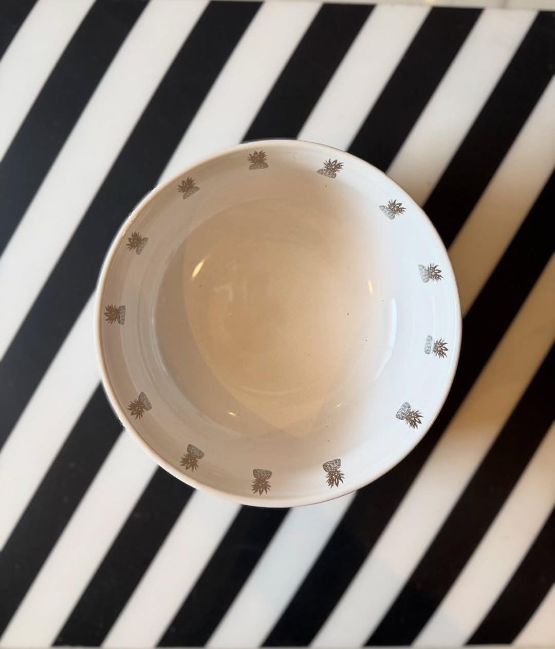 Noir Pineapple Serving Bowl