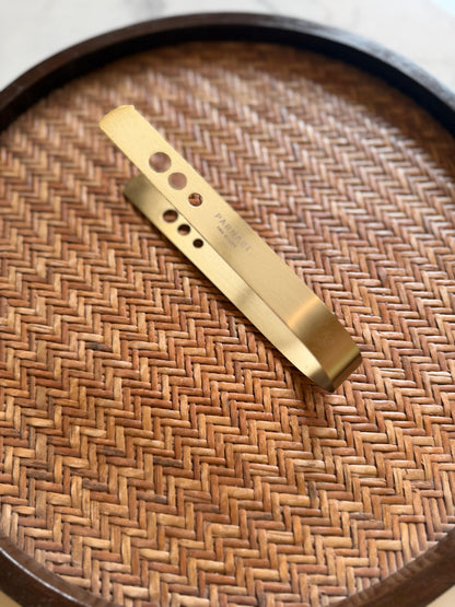 Single serving Tong