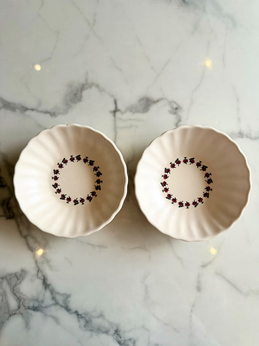 Van Tarang Flower Bowl