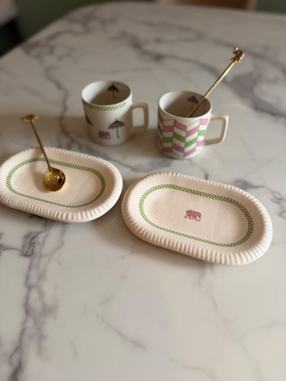 Hathi ki Sawari 2 Mugs and 2 Cookie Plates Set